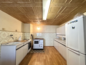 Prodej domu 94 m², Huslenky