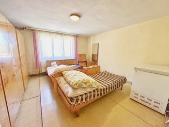 Prodej domu 94 m², Huslenky