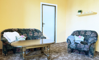 Obývací pokoj - Prodej bytu 2+1 v osobním vlastnictví 57 m², Chodov