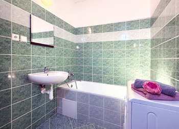 Koupelna - Prodej bytu 2+1 v osobním vlastnictví 57 m², Chodov