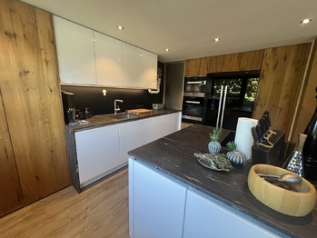 Prodej ubytovacího zařízení 600 m², Kaprun