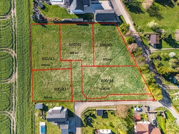 Prodej pozemku 1128 m², Žďár