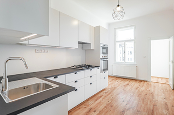 Kuchyně bytu - Pronájem bytu 2+1 v osobním vlastnictví 73 m², Praha 2 - Vinohrady