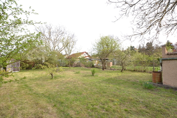 Prodej pozemku 586 m², Plzeň