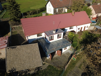 Prodej domu 144 m², Podveky