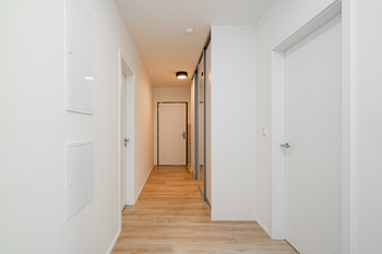 Prodej bytu 3+kk v osobním vlastnictví 92 m², Praha 9 - Vysočany