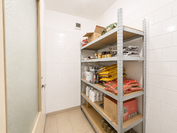 Pronájem restaurace 200 m², Praha 4 - Újezd u Průhonic