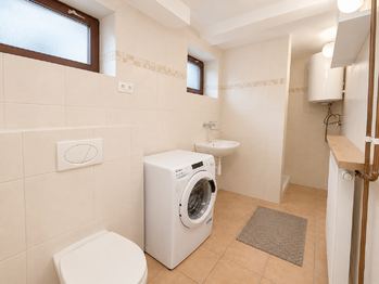 Pronájem restaurace 200 m², Praha 4 - Újezd u Průhonic