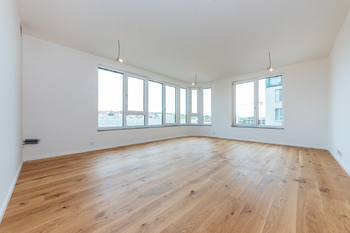 Prodej bytu 1+kk v osobním vlastnictví 39 m², Praha 5 - Radlice