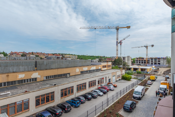Prodej bytu 1+kk v osobním vlastnictví 39 m², Praha 5 - Radlice