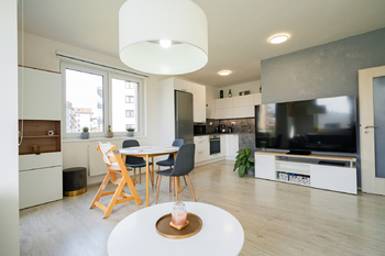 Prodej bytu 3+kk v osobním vlastnictví 88 m², Praha 9 - Letňany