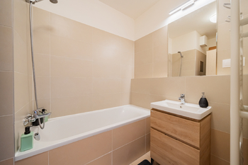 Prodej bytu 3+kk v osobním vlastnictví 88 m², Praha 9 - Letňany