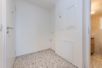 Pronájem bytu 1+kk v osobním vlastnictví 37 m², Praha 5 - Radlice