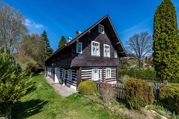 Prodej domu 215 m², Osečná