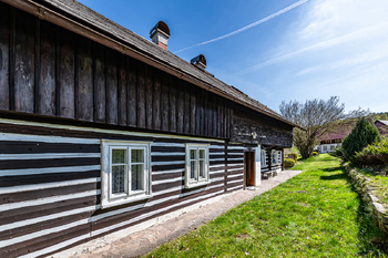 Prodej domu 215 m², Osečná