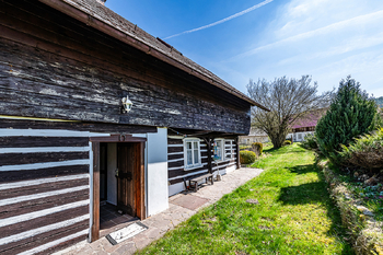 Prodej domu 215 m², Osečná