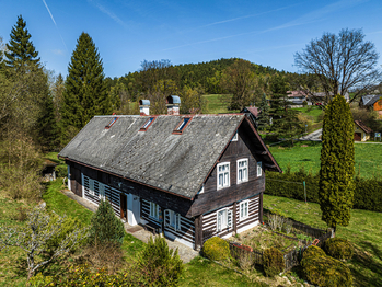 Prodej domu 215 m², Osečná
