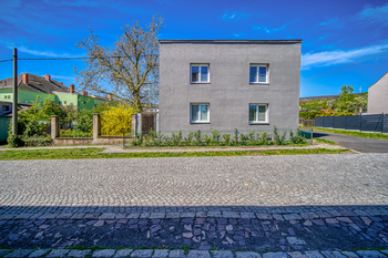 Prodej domu 158 m², Hrob