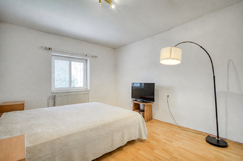 Prodej domu 158 m², Hrob