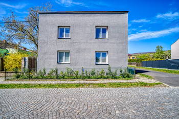 Prodej domu 158 m², Hrob