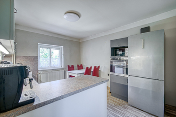 Prodej domu 158 m², Hrob