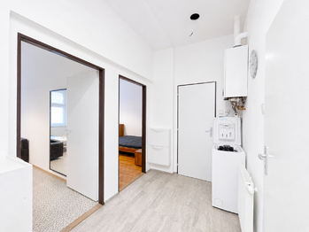 Prodej bytu 2+kk v osobním vlastnictví 41 m², Praha 8 - Libeň