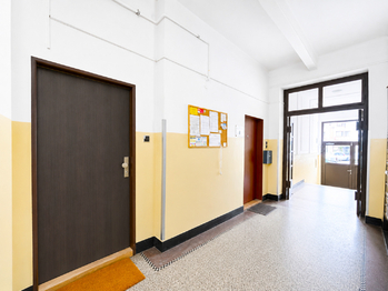 Prodej bytu 2+kk v osobním vlastnictví 41 m², Praha 8 - Libeň