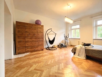 Prodej bytu 3+1 v družstevním vlastnictví 106 m², Praha 8 - Libeň