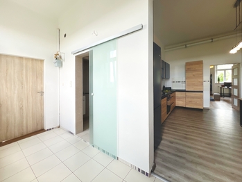 Prodej bytu 3+1 v družstevním vlastnictví 106 m², Praha 8 - Libeň