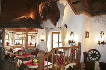 Prodej restaurace 2210 m², Saalbach
