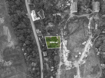 Prodej pozemku 1006 m², Bitozeves