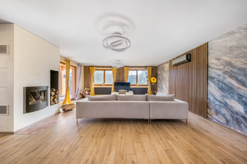 Prodej domu 250 m², Buš