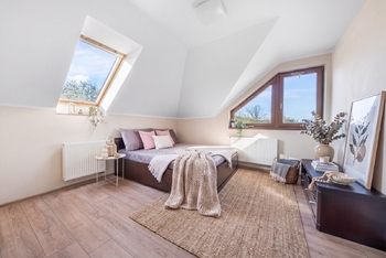 Prodej domu 250 m², Buš