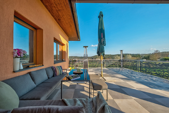 Prodej domu 250 m², Buš