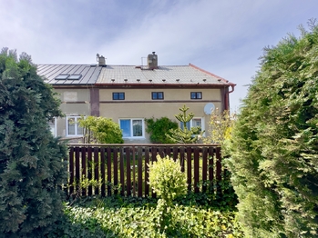 Prodej domu 160 m², Všehrdy