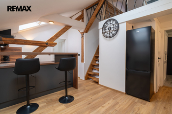 Prodej kancelářských prostor 48 m², Hradec Králové