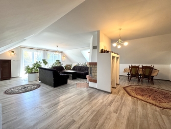 Pronájem domu 300 m², Vysoká u Příbramě