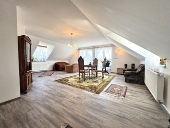 Pronájem domu 300 m², Vysoká u Příbramě