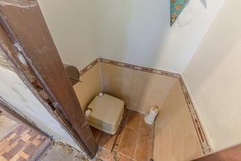 WC - Prodej chaty / chalupy 32 m², Praha 4 - Modřany
