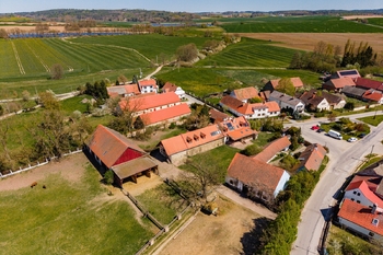 Prodej domu 372 m², Buzice