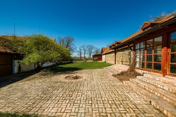 Prodej domu 372 m², Buzice