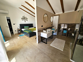 Prodej domu 141 m², Vrsi