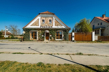 Prodej ubytovacího zařízení 398 m², Buzice