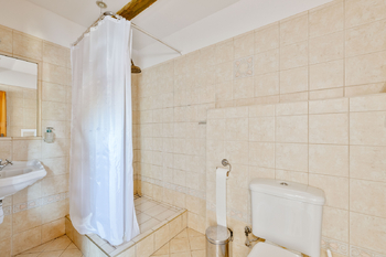 Prodej ubytovacího zařízení 398 m², Buzice