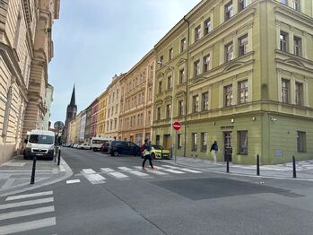 REZIDENCE VLKOVA  - Pronájem obchodních prostor, Praha 3 - Žižkov
