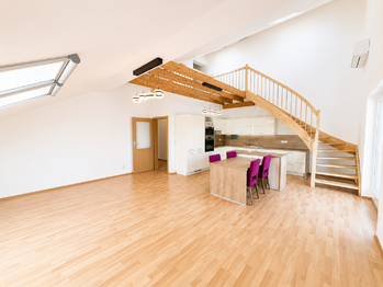 Prodej bytu 3+kk v osobním vlastnictví 115 m², Jílové u Prahy