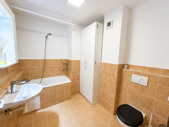 Prodej bytu 3+kk v osobním vlastnictví 115 m², Jílové u Prahy