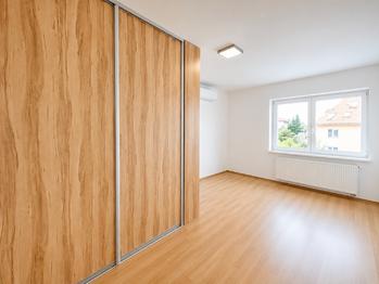 Prodej bytu 3+kk v osobním vlastnictví 115 m², Jílové u Prahy