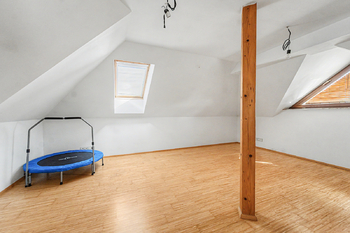 Prodej domu 181 m², Praha 9 - Újezd nad Lesy
