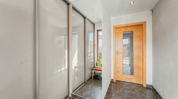 Prodej domu 181 m², Praha 9 - Újezd nad Lesy